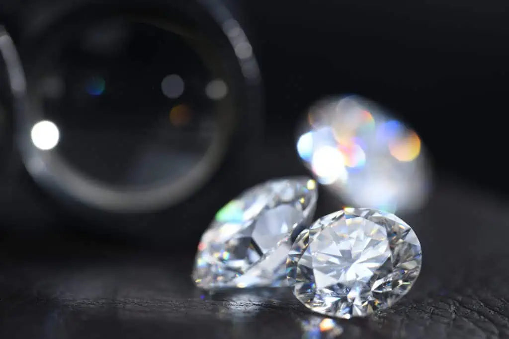 Gradering av diamanter - en oversikt over de viktigste instituttene